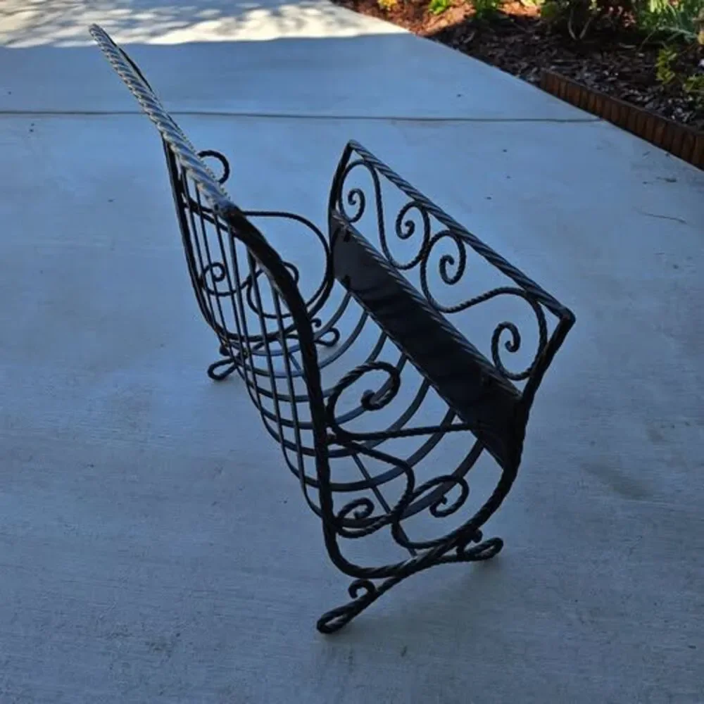 Decorative wrought iron magazine holder